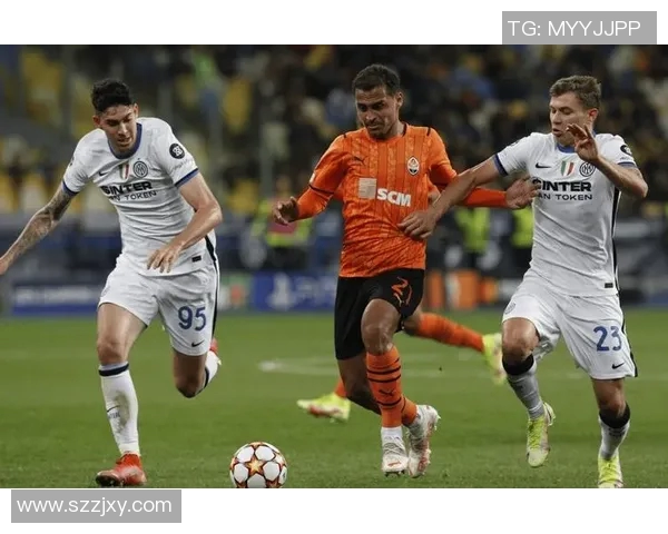 米兰阵容临场调整策略解析助力球队逆转局势的关键因素 米兰阵容临场调整策略解析助力球队逆转局势的关键因素