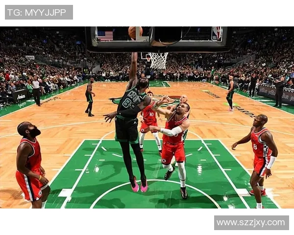 凯尔特人进行交易，签下新球员加强内线实力